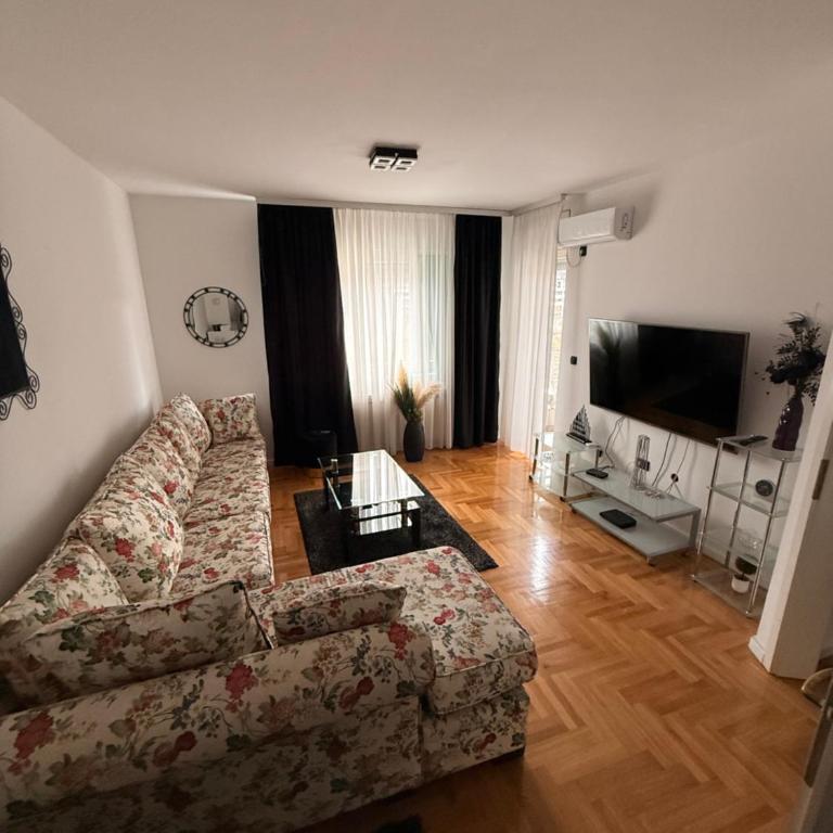 Apartman Mirjana - Apartman sa 1 Spavaćom Sobom - 1