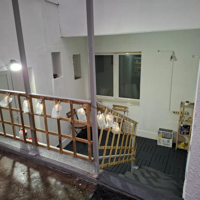 Wood Studio - One-Bedroom Apartment - 36