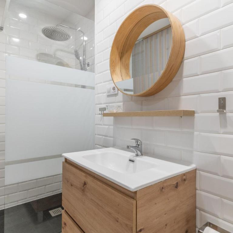 Modern Duplex-2Bedrooms 3Baths-Palacio - Apartment - 24