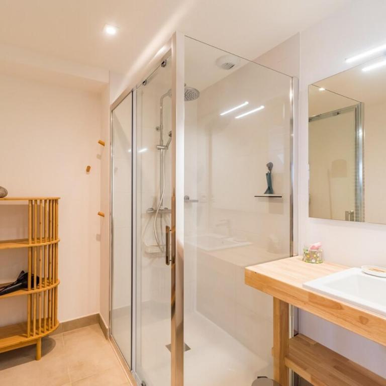 Duplex a Ploumanac'h plage de Saint-Guirec - Apartment with Balcony - 8
