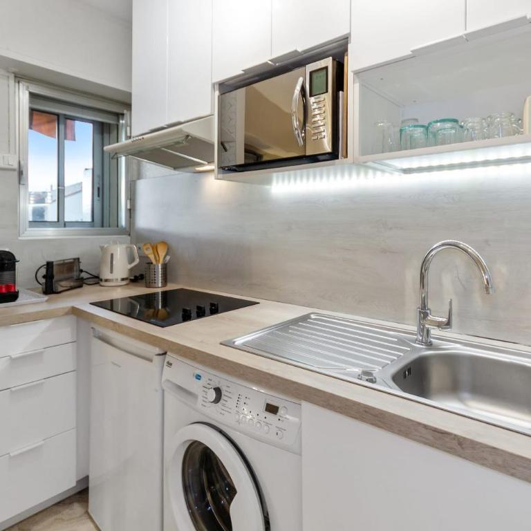 Le Marie Antoinette - Hypercentre - 400m Palais - Lumineux - 100m Suquet - Appartement 1 Chambre - 17