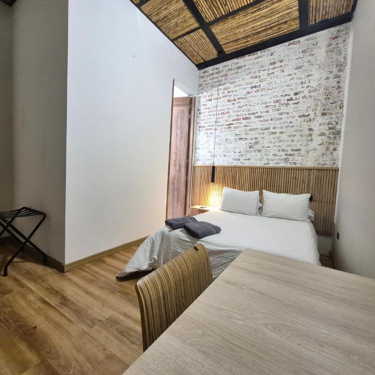 Casa 121, calle 121 no 7-18 - Habitación Doble con baño privado - 5