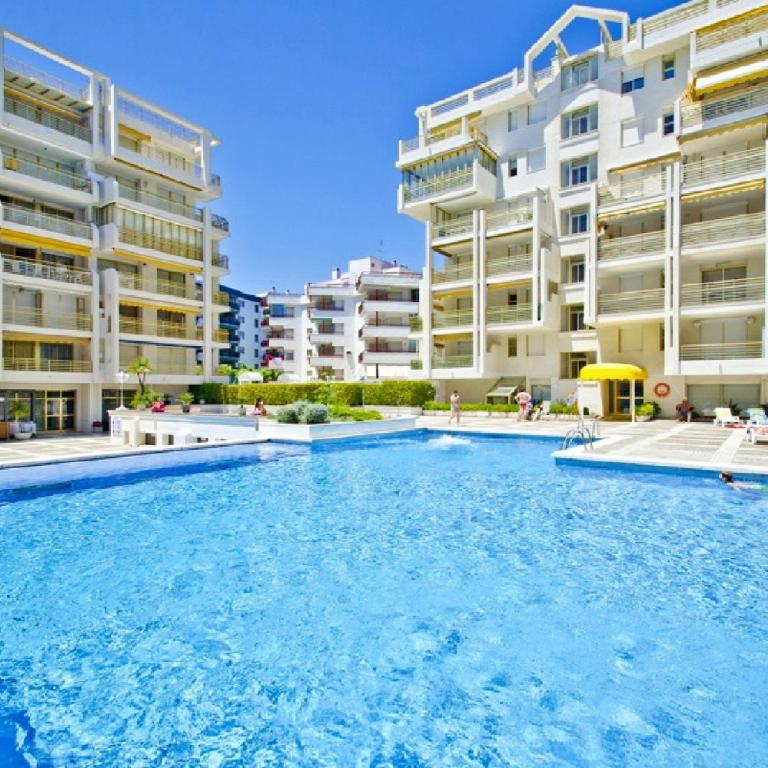 UHC Novelty Family Complex Superior - Apartamento con vistas al mar - 26