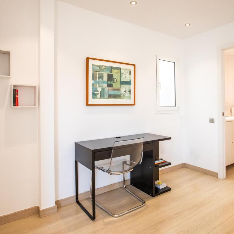 A4COR1132 - Beautiful apartment - Two-Bedroom Apartment with Terrace - 25