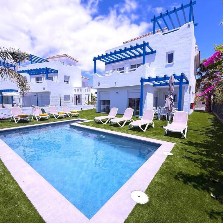 Villa Red Princess - Private Heated Pool - Villa - 2