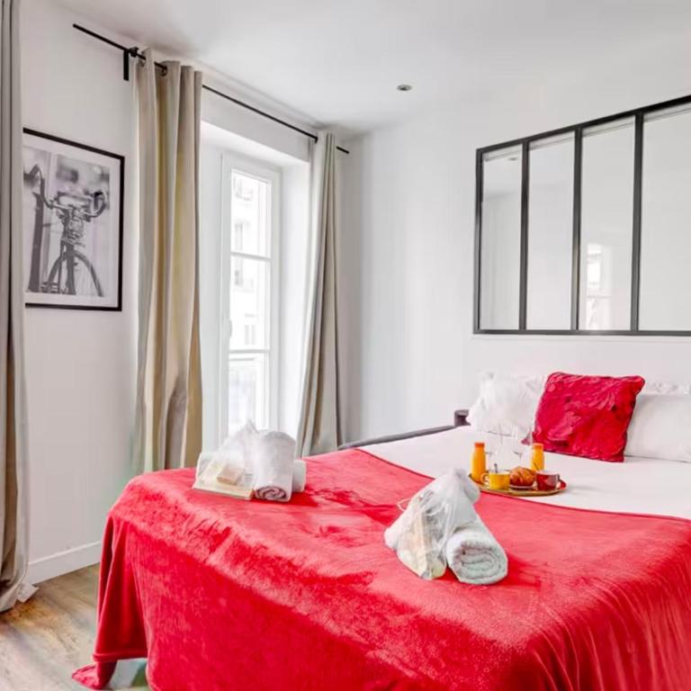 UrbanFlat 201 - Beautiful 2 Bedroom Flat in the center of Paris - Appartement - 30