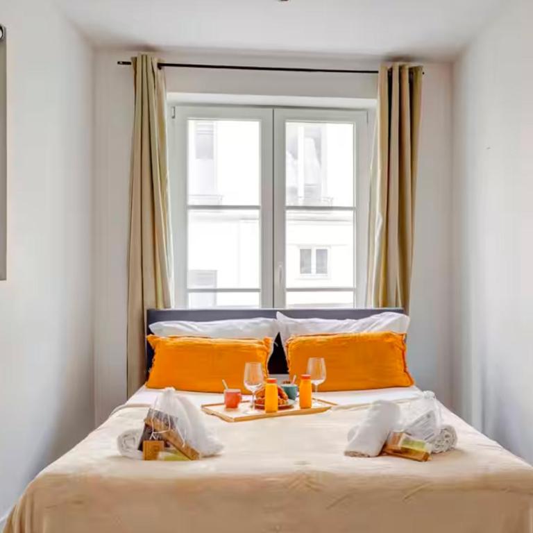 UrbanFlat 201 - Beautiful 2 Bedroom Flat in the center of Paris - Appartement - 14