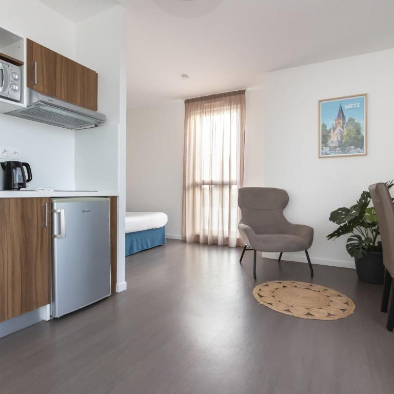 Appart'hôtel Odalys City - Metz Centre - Studio Standard (2 Adultes) - 17