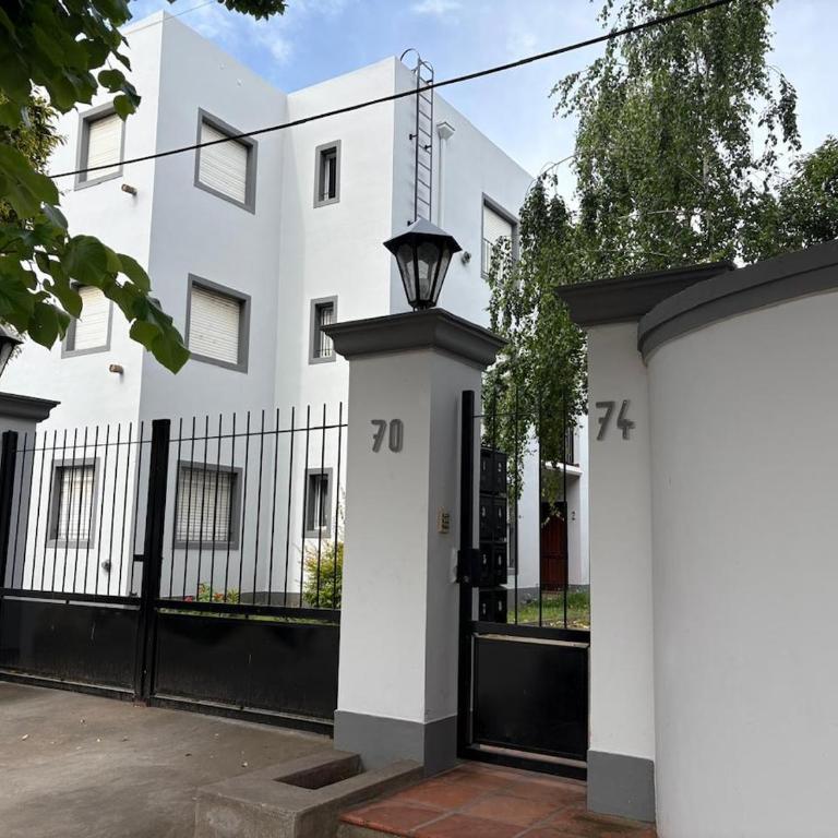 Departamento Semicentrico - Apartamento de 1 dormitorio - 11