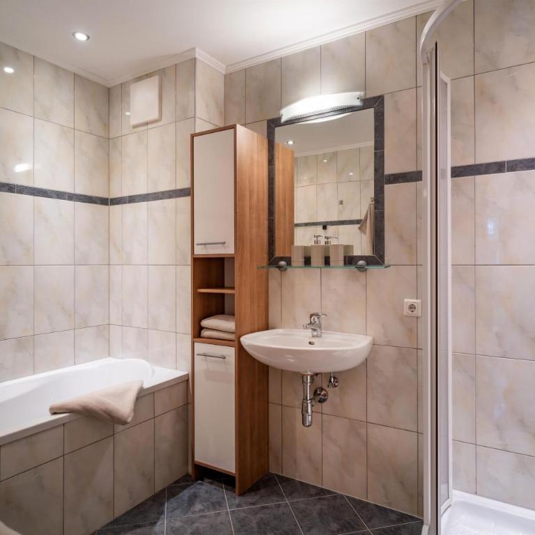 App Horngacher by Alpine Host Helpers - Apartment mit 2 Schlafzimmern und Badezimmer - 5