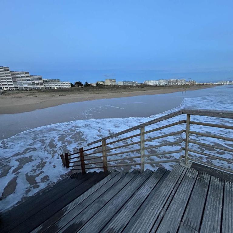Appart 2 pièces rénové face mer à Saint Jean de Monts - FR-1-224C-319 - Apartment - 23