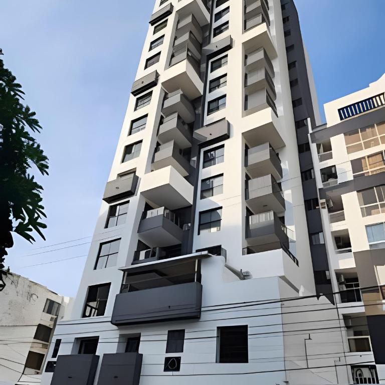 A 1 cuadra del mar | Apartamento familiar en El Rodadero – Edificio Los Laureles - Apartamento - 15