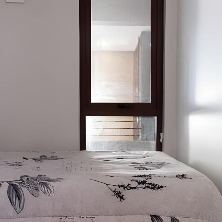 En Parque Pinares, descanso en el Lago - Three-Bedroom Apartment - 9