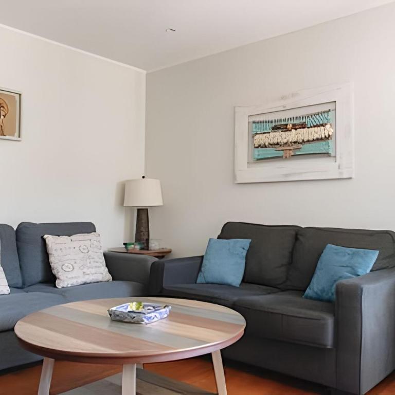 En Parque Pinares, descanso en el Lago - Three-Bedroom Apartment - 19