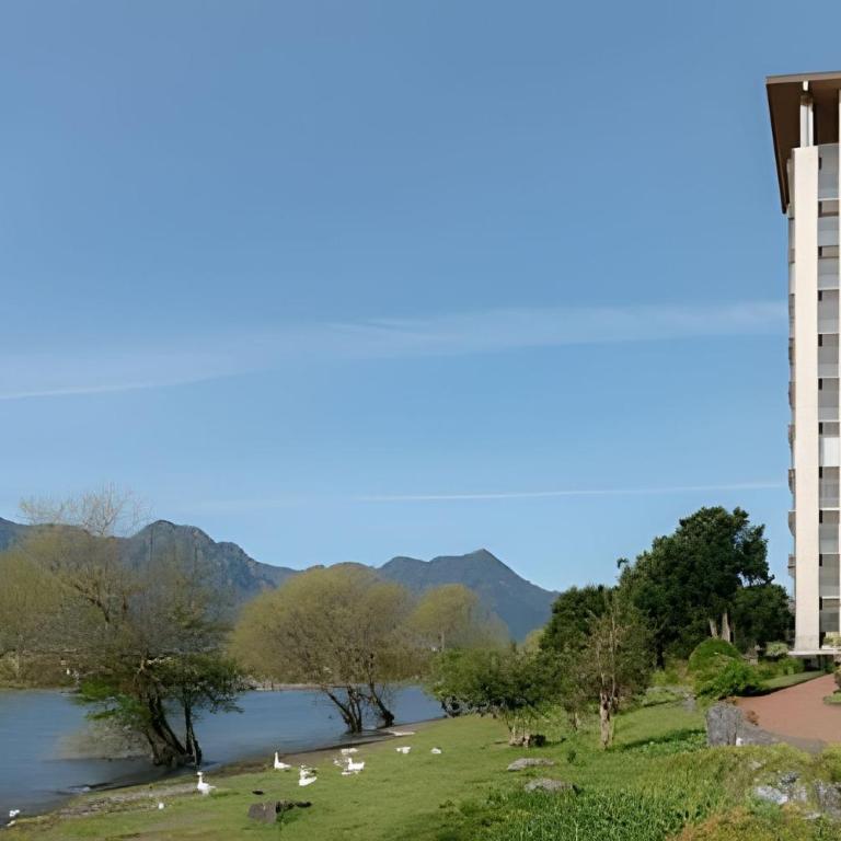 En Parque Pinares, descanso en el Lago - Three-Bedroom Apartment - 34
