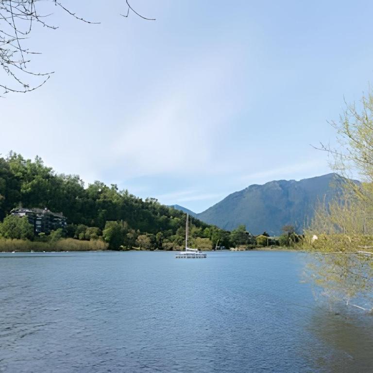 En Parque Pinares, descanso en el Lago - Three-Bedroom Apartment - 40