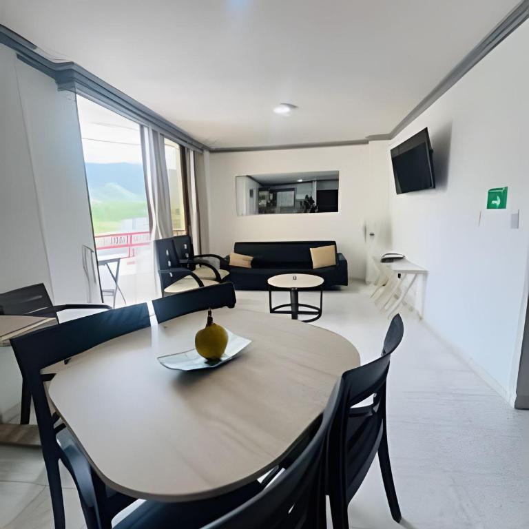 Apartamento en el Rodadero con cancha de tenis - Apartment - 18