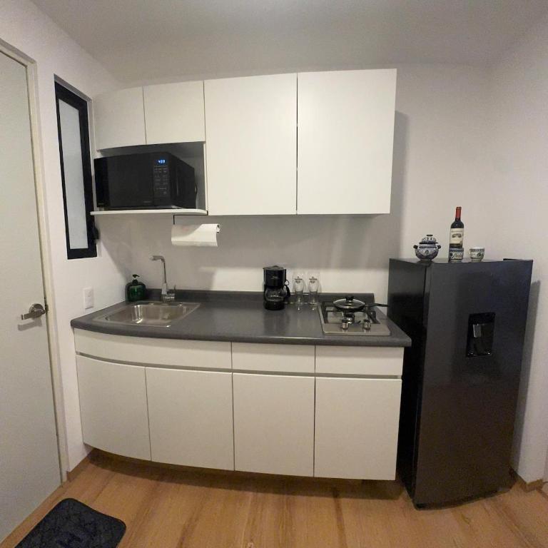 Minimalist loft Reforma 23 - Two-Bedroom Apartment - 4