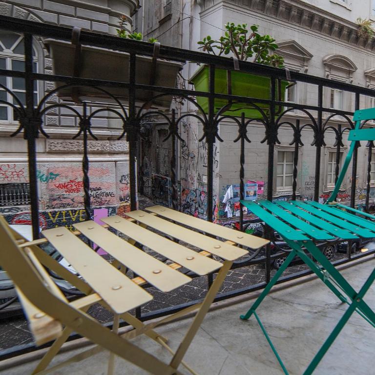 M99 Design Rooms - Camera Matrimoniale con Balcone - 8