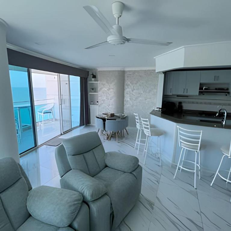 Alojamiento exclusivo frente al mar - Apartment - 32