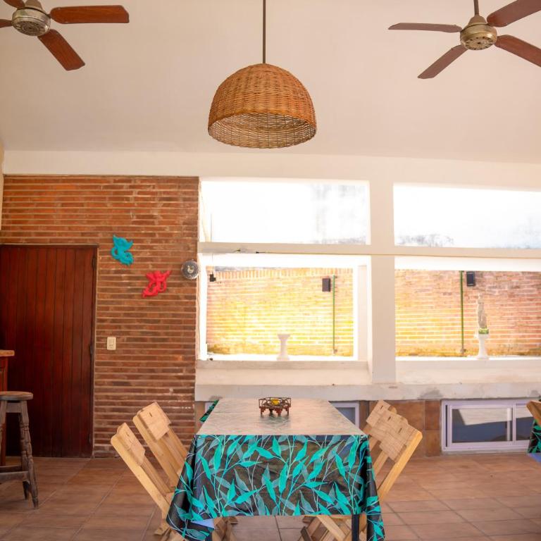 Casa, quincho y pileta top - One-Bedroom Apartment - 21