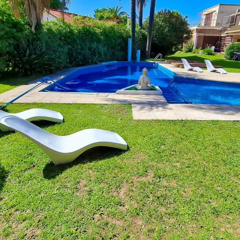 Casa, quincho y pileta top - One-Bedroom Apartment - 3