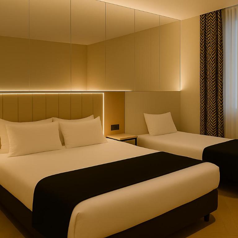 Grand Tonic hôtel & SPA Paris - Chambre Triple avec Baignoire - 8