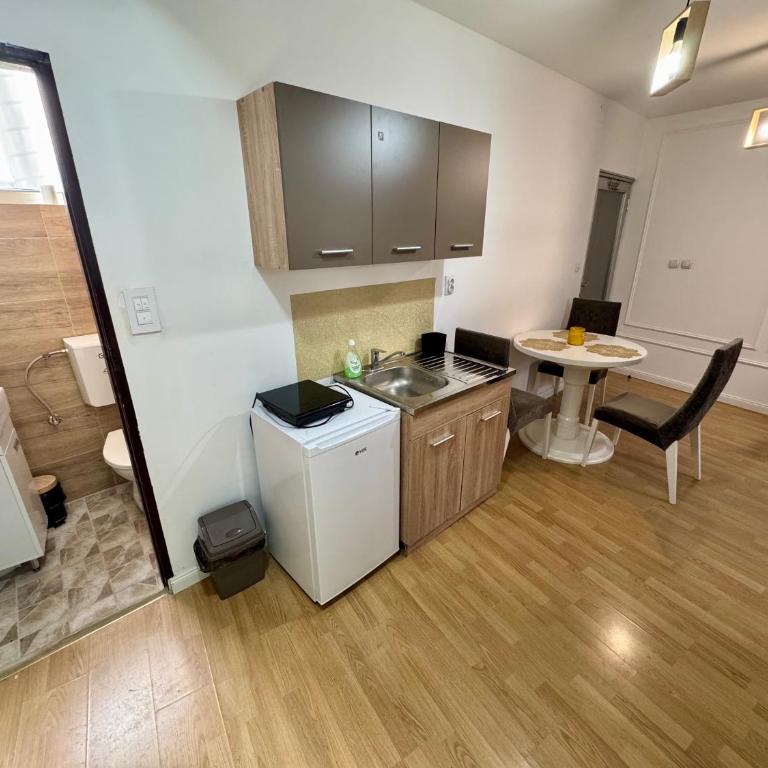 Riseup apartman - One-Bedroom Apartment - 5