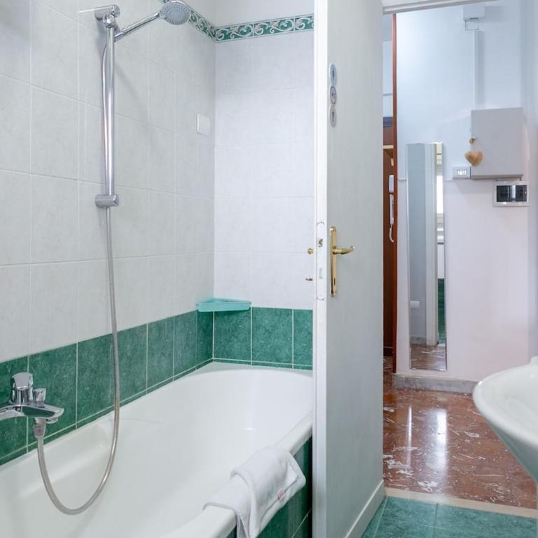 Appartamento Appio Claudio Metro linea A - Appartamento con 1 Camera da Letto - 28