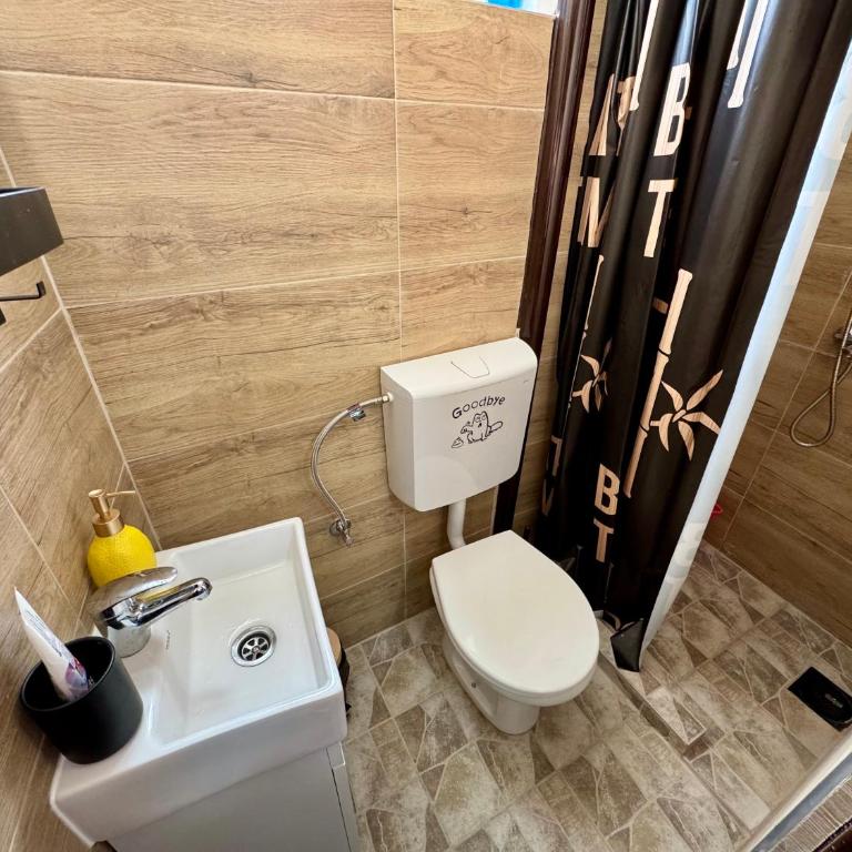 Riseup apartman - One-Bedroom Apartment - 11
