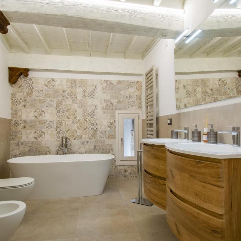 GuestHost - Casa di Alice - Elegance in the Centre - Two-Bedroom Apartment - 15