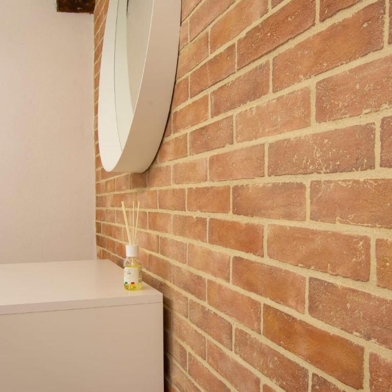 GuestHost - Casa di Alice - Elegance in the Centre - Two-Bedroom Apartment - 18