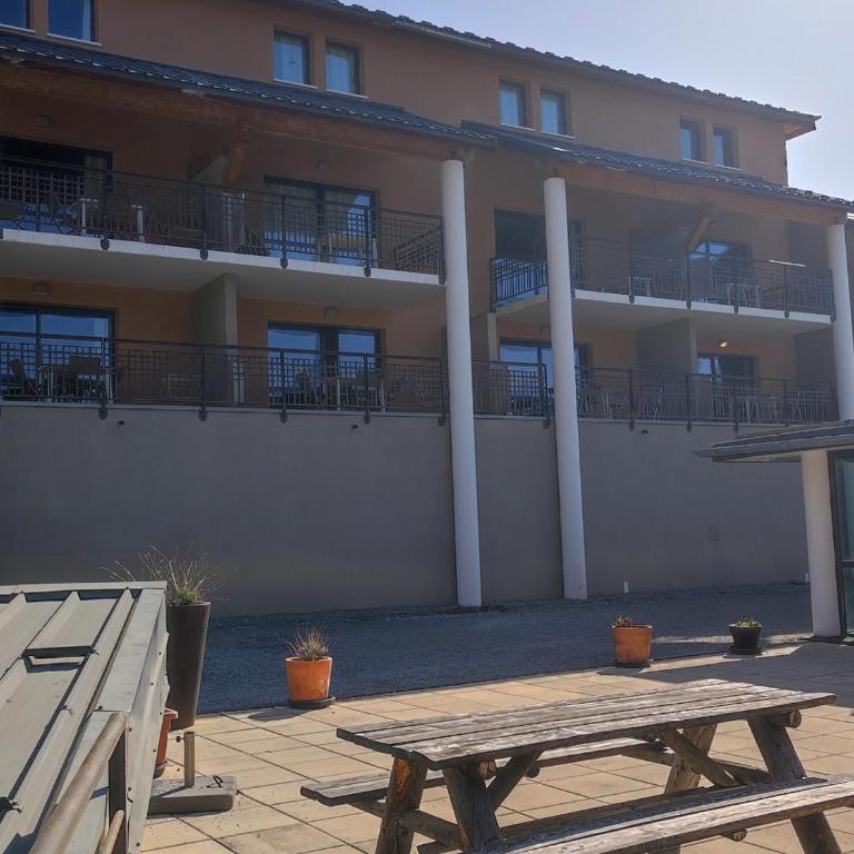 Studio à Jausiers avec terrasse et accès piscine, animaux acceptés - Estudio - 4