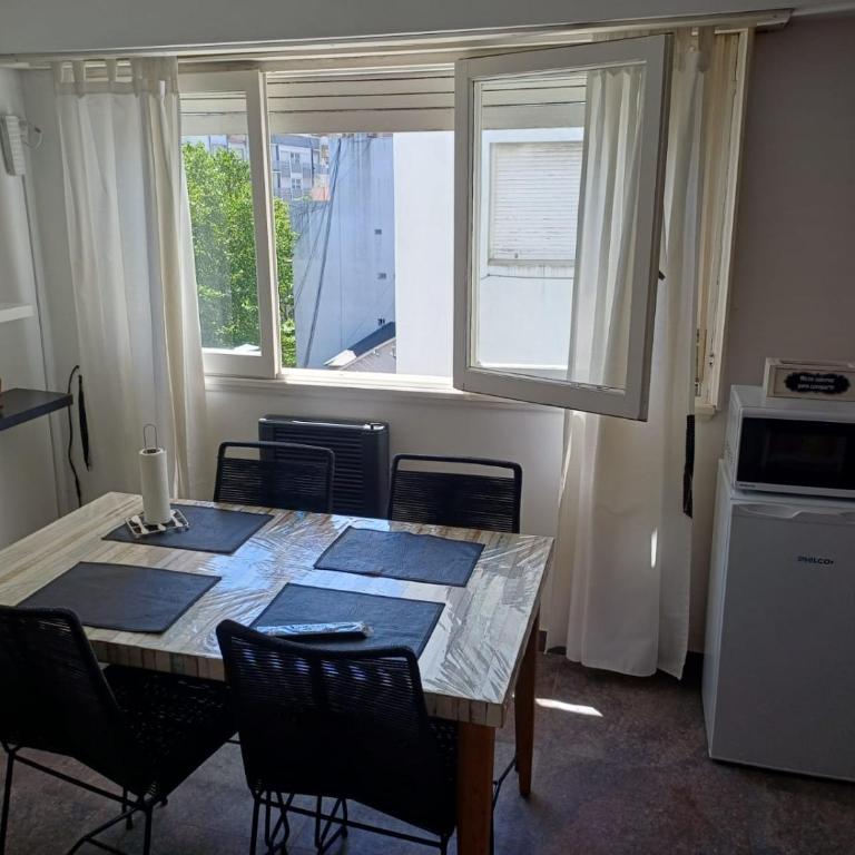 Falucho 1574 Zona Aldrey 200mts Guemes, 300mts Playa - Apartamento de 1 dormitorio - 45