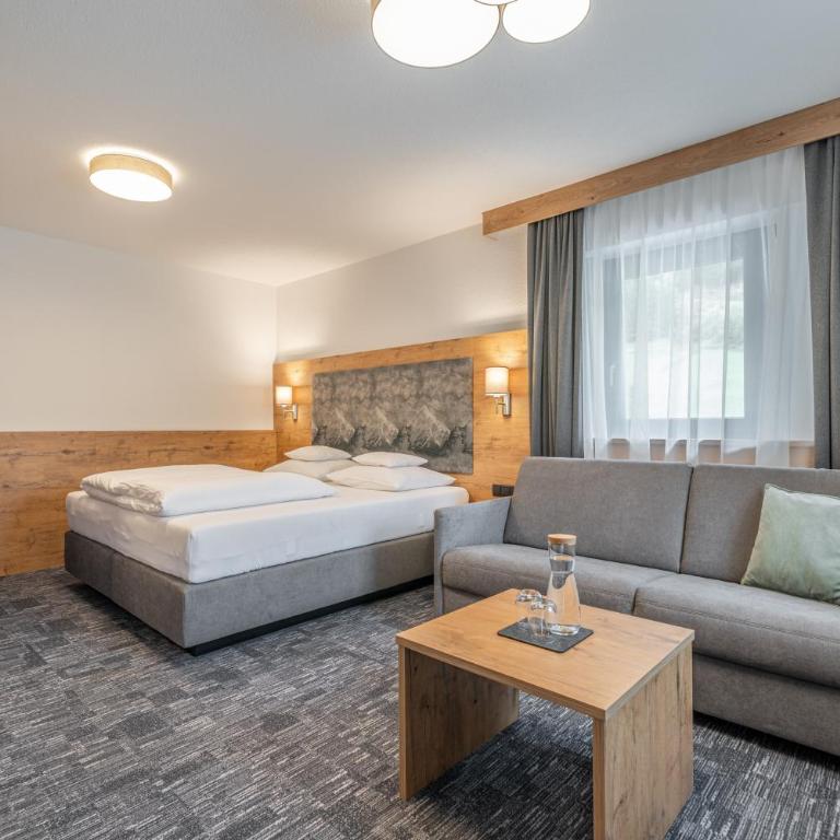 Alt-Kaisers - Doppelzimmer mit Balkon und Schlafsofa - 6