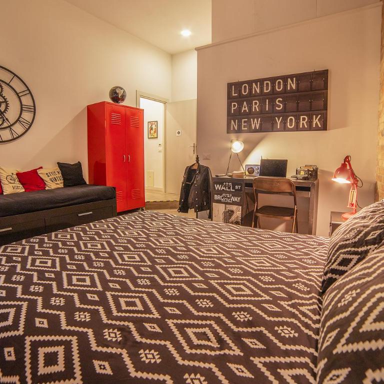 M99 Design Rooms - Camera Matrimoniale Deluxe con Balcone - 15