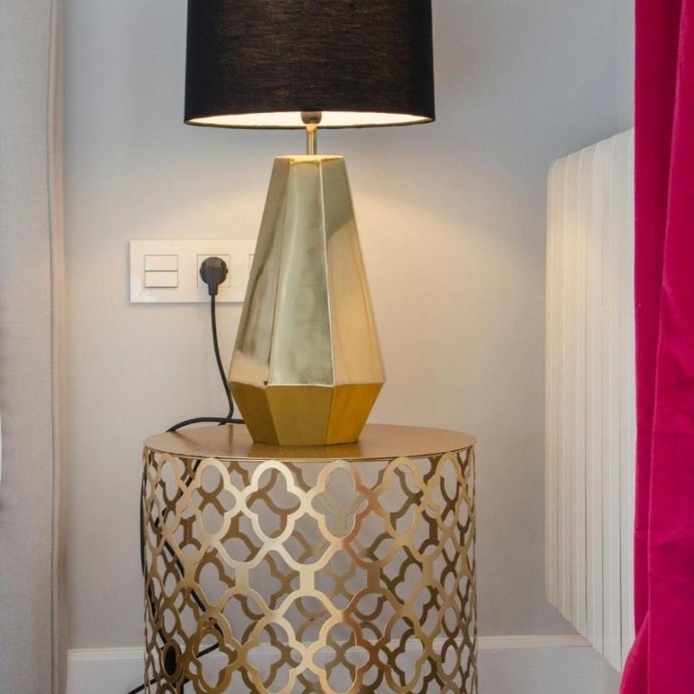 Stunning Stylish 4BD 3BTH - City Center-Atocha - Apartment - 50
