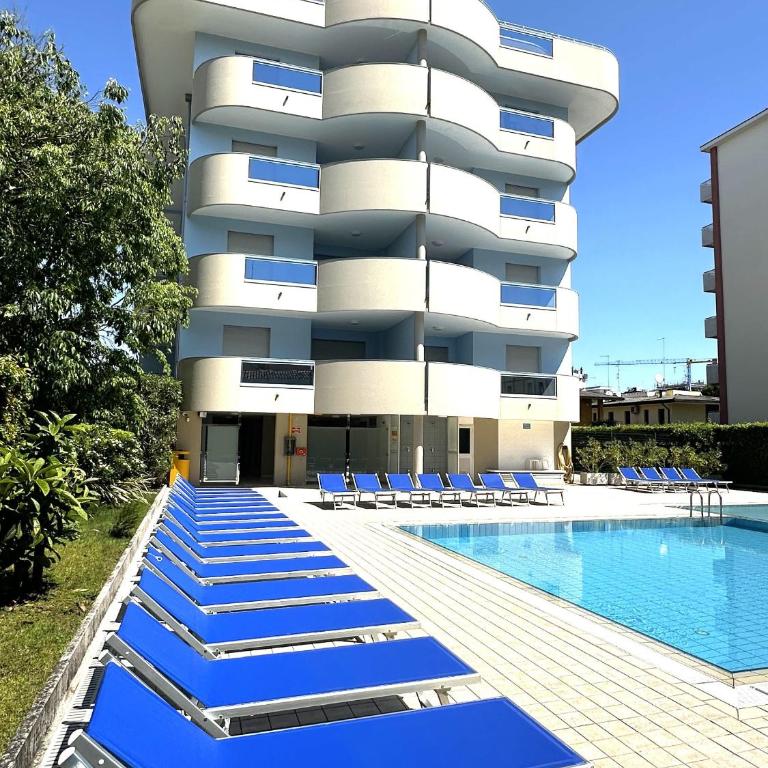 Flat with terrace in residence 50m from the sea - Appartamento - 2