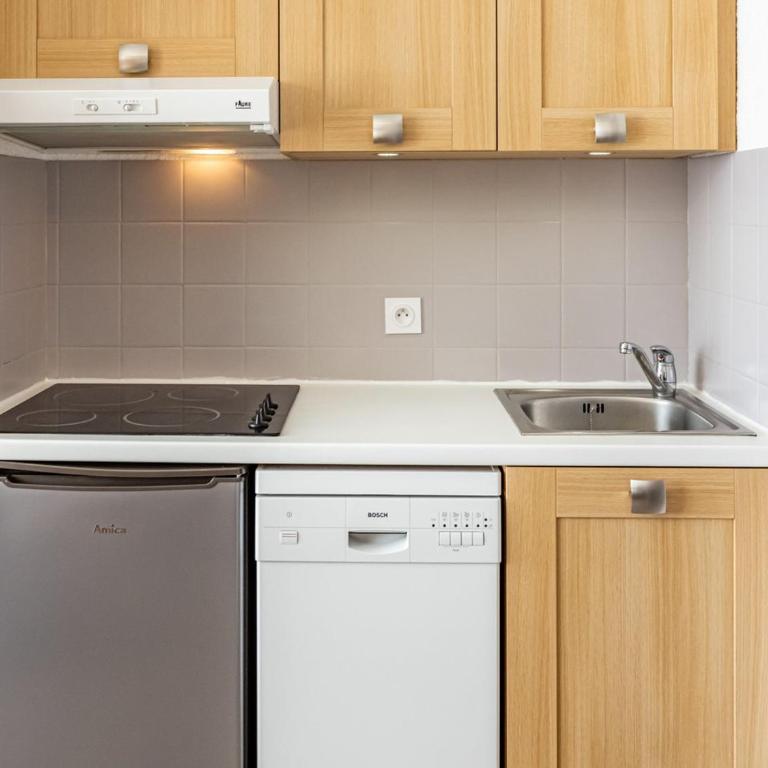 Studio confortable 6 pers. avec kitchenette - FR-1-807-13 - Apartment - 5
