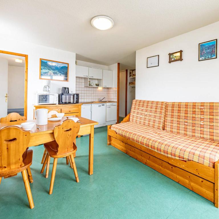 Appartement confortable 7 personnes, centre-station, proche pistes et commodités - Apartment mit 2 Schlafzimmern - 4