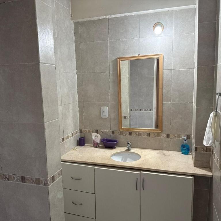 Excellent apartment, great location - Three-Bedroom Apartment - 7