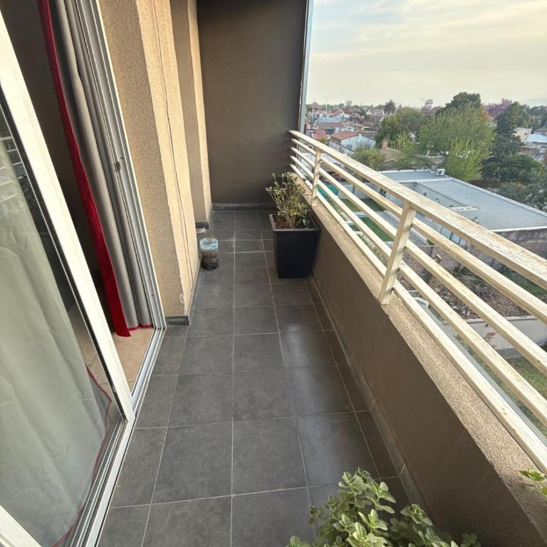 Excellent apartment, great location - Three-Bedroom Apartment - 8