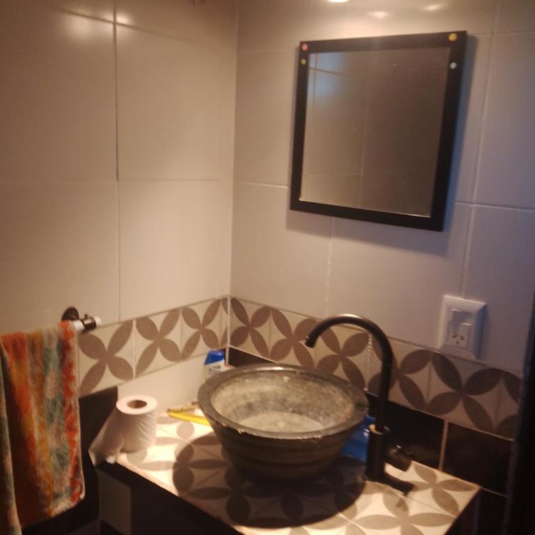 Casa sobre ruta 38 parque siquiman - Casa con 1 dormitorio - 1