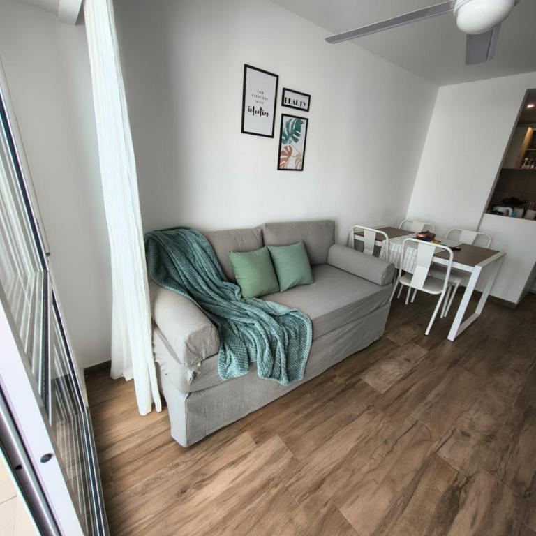 Departamento a metros de Bv.Oroño - Apartamento de 1 dormitorio - 5