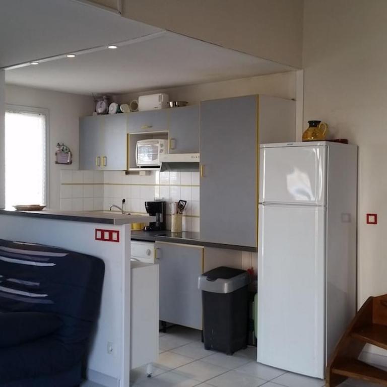 Maison Aigues-Mortes - Two-Bedroom House - 7