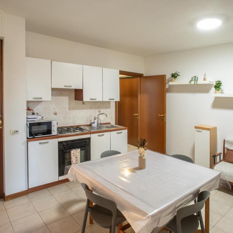 Centro-Studio41 - Appartamento con 1 Camera da Letto - 3