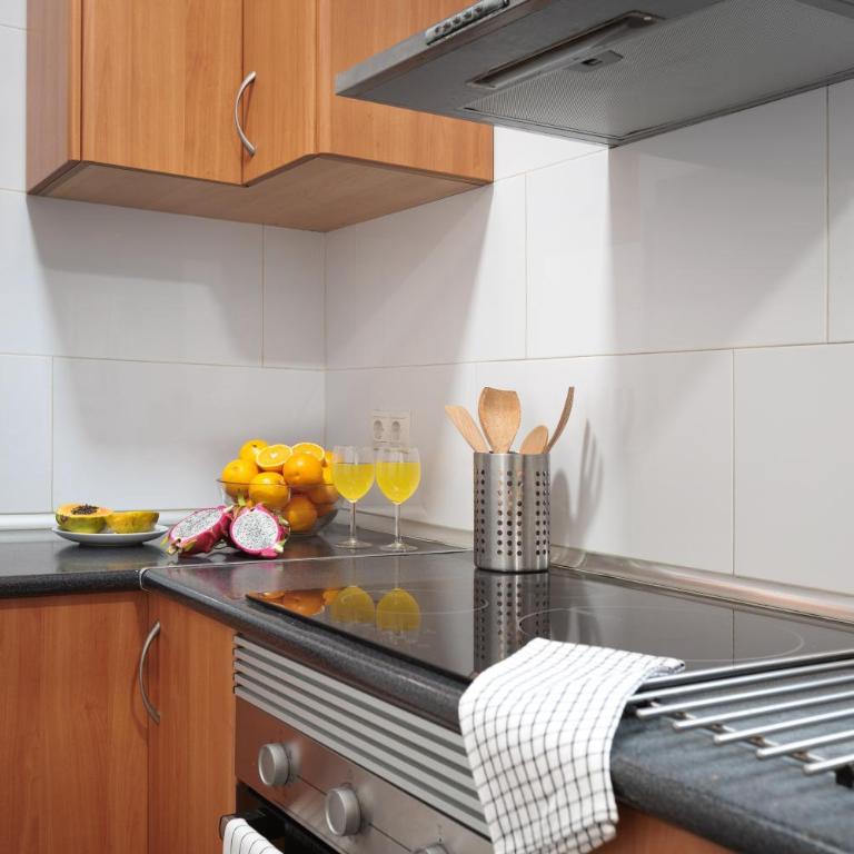 Cozy and Modern Apartment in Poblenou 3 Bedrooms Perfect for 4 Guests - Three-Bedroom Standard Apartment - 22