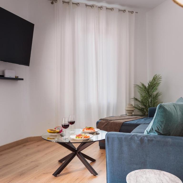 Cozy and Modern Apartment in Poblenou 3 Bedrooms Perfect for 4 Guests - Three-Bedroom Standard Apartment - 29