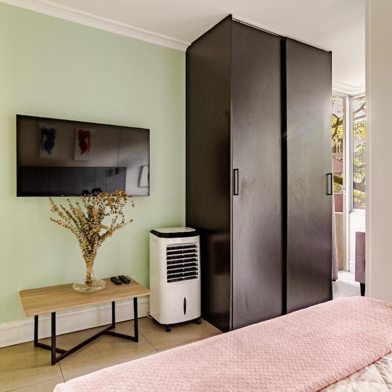 Stylish Apartment in El Poblado with Terrace & BBQ - One-Bedroom Apartment - 33