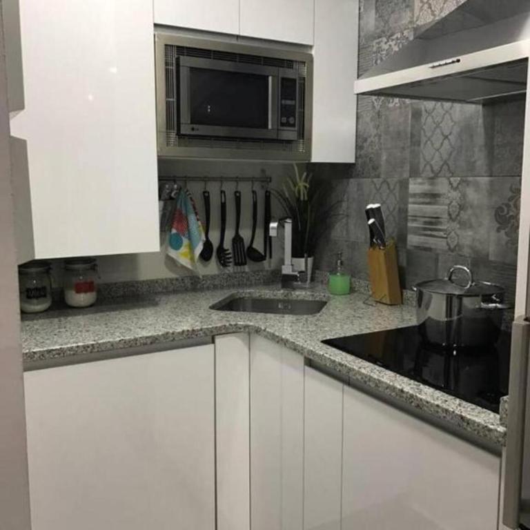 Check-in 24H PLAZA ESPAÑA AMPLIO Centro planta 4 - Three-Bedroom Apartment - 5